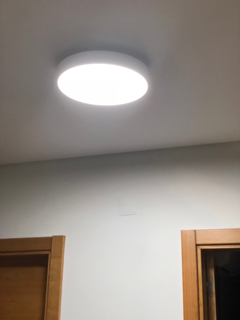 Xiaomi Yeelight LED Ceiling Light – Luz de Tecto inteligente a baixo custo